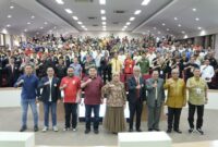Wali Kota Makassar Munafri Arifuddin bersama Wakil Wali Kota Aliyah Mustika Ilham, jajaran Pemerintah Kota, serta peserta Musorkot Luar Biasa (Musorkotlub) KONI Kota Makassar