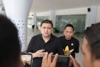 Wali Kota Makassar, Munafri Arifuddin, memberikan keterangan pers usai membuka Kejuaraan Taekwondo di JK Arena GOR Unhas, Kamis (1/5/2025).