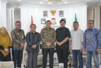 Wali Kota Makassar Munafri Arifuddin bersama Fraksi Amanat Persatuan Indonesia (API) DPRD Makassar saat audiensi mendukung percepatan program kerja Pemerintah Kota Makassar, Jumat (2/5/2025), di Balai Kota.