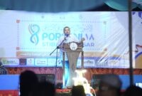 Wali Kota Makassar, Munafri Arifuddin, saat memberikan sambutan dan membuka kegiatan Pekan Olahraga dan Wawasan Keislaman (PORSANI) di Lapangan Kampus STIBA Makassar, Sabtu (10/5/2025) petang.