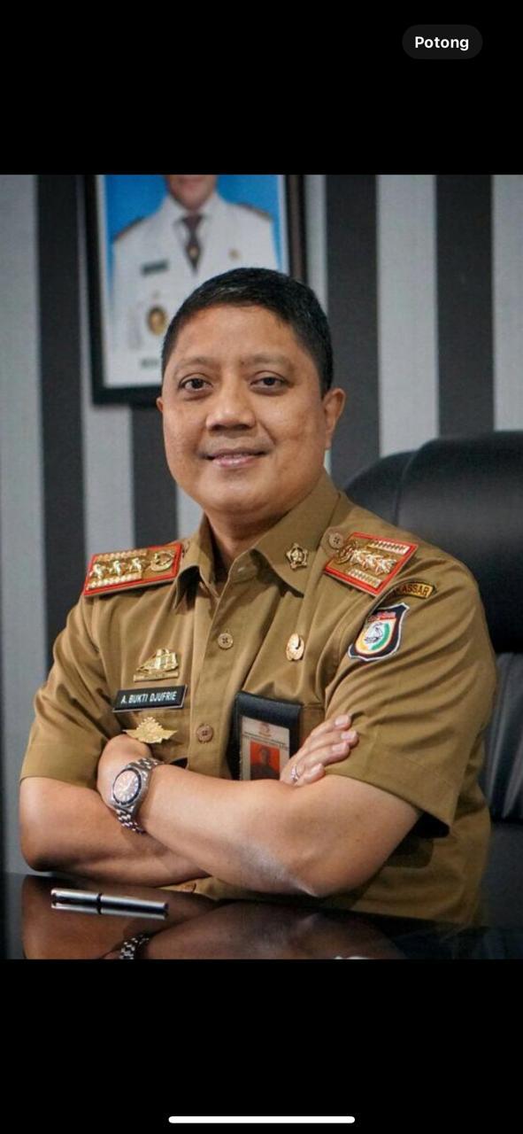 Kadis Pendidikan Makassar, Andi Bukti Djufri, saat menyampaikan program seragam sekolah gratis bagi siswa SD dan SMP Negeri, bagian dari 100 hari kerja Appi-Aliyah.