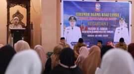 Wakil Wali Kota Makassar, Aliyah Mustika Ilham, secara resmi membuka kegiatan Ceramah Agama bagi Lansia