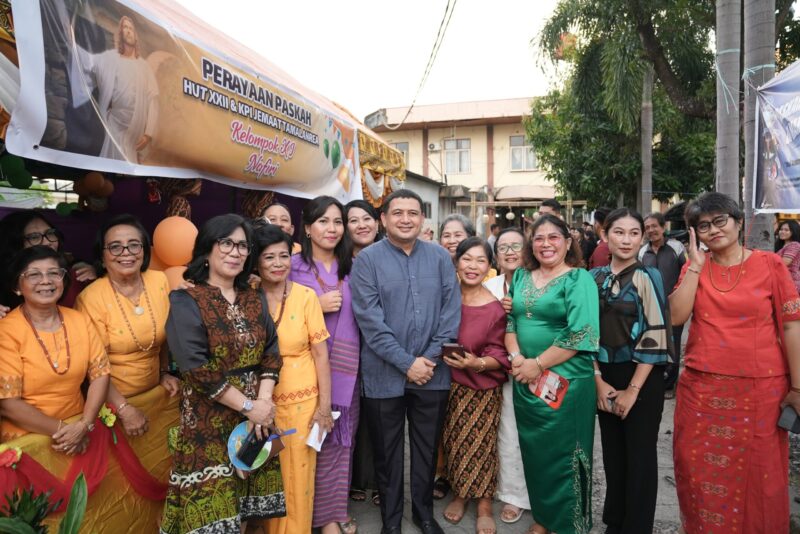 Foto: Walikota Makassar Munafri Arifuddin Bersama Peserta Perayaan Hari Raya Paskah 2025.