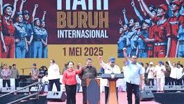 Foto: Presiden Prabowo Subianto, Ketua KSPI Said Iqbal dan Tokoh Buruh Lainnya.