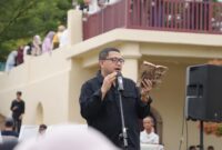 Wali Kota Makassar, Munafri Arifuddin, menghadiri sekaligus membacakan puisi dalam perhelatan Makassar International Writers Festival (MIWF) 2025 yang digelar di Benteng Fort Rotterdam, Makassar, Minggu 