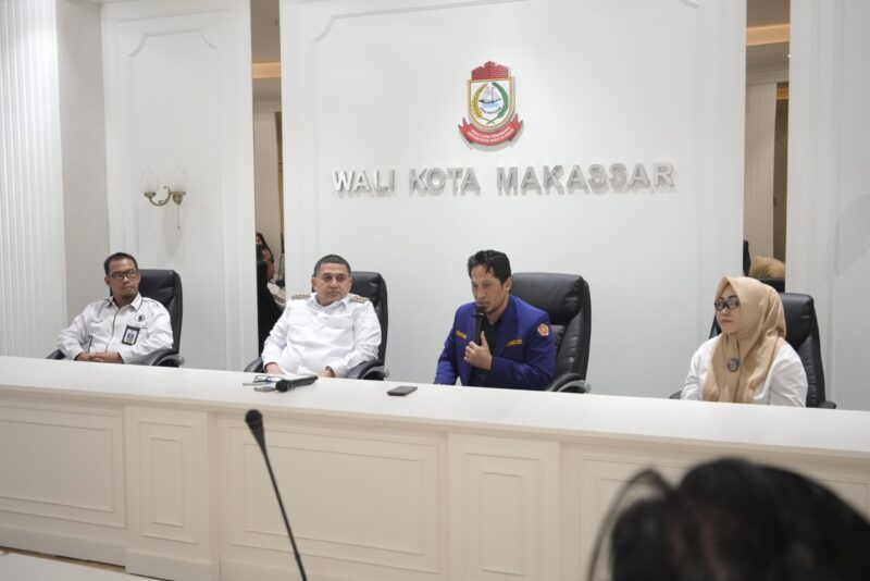 Wali Kota Makassar Munafri Arifuddin menerima audiensi Karang Taruna Kota Makassar untuk membahas sinergi dalam menangani isu sosial, Rabu (11/6/2025).