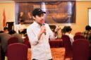 Sulaiman Hanan saat membawakan materi kewirausahaan pada kegiatan Open Recruitment HIPMI PT UMI di WThree Hotel Makassar, Minggu, 15 Juni 2025.
