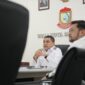 Wali Kota Makassar, Munafri Arifuddin, saat mengikuti rapat virtual bersama Kementerian Koordinator Bidang Infrastruktur dan Pembangunan Kewilayahan, membahas percepatan proyek Pengolahan Sampah menjadi Energi Listrik (PSEL) di Kota Makassar, Rabu (25/6/2025). Munafri menegaskan pentingnya kepastian hukum dan kejelasan regulasi untuk kelancaran proyek strategis nasional ini.