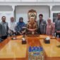Wakil Wali Kota Makassar, Hj. Aliyah Mustika Ilham, S.E., M.A.P., bersama jajaran pengurus Ikatan Apoteker Indonesia (IAI) usai audiensi membahas persiapan Rakernas dan Pertemuan Ilmiah Tahunan (PIT) IAI 2025 di Kota Makassar.
