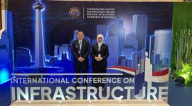 Foto: Wali Kota Makassar, Munafri Arifuddin dan Wakil Wali Kota Makassar, Aliyah Mustika, Saat menghadiri kegiatan International Conference on Infrastructure 2025.