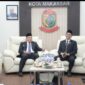 Wali Kota Makassar, Munafri Arifuddin (kiri) bersama Ketua DPRD Kota Makassar, Supratman (kanan) saat melakukan pertemuan di Kantor DPRD Makassar. Pertemuan ini membahas dukungan DPRD terhadap program pembebasan iuran sampah bagi warga berpenghasilan rendah di Kecamatan Manggala yang tinggal di sekitar TPA Tamangapa.