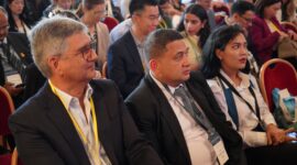 Wali Kota Makassar, Munafri Arifuddin (tengah), menghadiri sesi pembukaan World Cities Summit Mayors Forum 2025 di Vienna, Austria, Rabu (2/7), bersama delegasi dari berbagai negara.