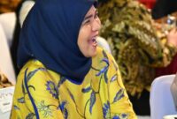 Wakil Wali Kota Makassar, Aliyah Mustika Ilham, tertawa lepas saat menghadiri Gala Dinner Musyawarah Nasional I ASWAKADA di Yogyakarta, sebagai bagian dari rangkaian penguatan peran wakil kepala daerah menuju Indonesia Emas 2045.