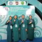 Ketua TP PKK Kota Makassar, Melinda Aksa (dua dari kiri), bersama jajaran kader PKK menghadiri Puncak HKG ke-53 dan Rakernas X PKK di Samarinda Convention Hall, Kalimantan Timur, Selasa (8/7/2025), sebagai bagian dari penguatan sinergi PKK dengan pemerintah dalam mendukung pembangunan nasional.