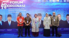 Wakil Wali Kota Makassar, Aliyah Mustika Ilham (tengah), menghadiri Forum Koordinasi Pembangunan Wilayah Berbasis Penataan Ruang Pulau Sulawesi di Palu, Kamis (10/7/2025), bersama para kepala daerah se-Sulawesi untuk mendorong pembangunan berkeadilan dan berkelanjutan.