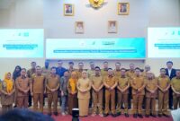 Wakil Wali Kota Makassar, Aliyah Mustika Ilham, bersama para peserta lokakarya “Komitmen untuk Gizi: Dari Bukti Menuju Dampak” yang diselenggarakan oleh Pemprov Sulawesi Selatan bekerja sama dengan UNICEF, di Kantor Gubernur Sulsel, Makassar, 15 Juli 2025.