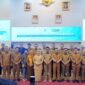 Wakil Wali Kota Makassar, Aliyah Mustika Ilham, bersama para peserta lokakarya “Komitmen untuk Gizi: Dari Bukti Menuju Dampak” yang diselenggarakan oleh Pemprov Sulawesi Selatan bekerja sama dengan UNICEF, di Kantor Gubernur Sulsel, Makassar, 15 Juli 2025.