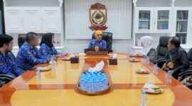 Wakil Wali Kota Makassar, Aliyah Mustika Ilham, menerima audiensi pengurus KKLR Kabupaten Luwu Utara di Ruang Wakil Wali Kota, Kamis (17/7/2025), dalam rangka persiapan Pengukuhan dan Raker KKLR Masa Bakti 2025–2030.