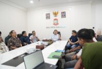 Wali Kota Makassar Munafri Arifuddin memimpin pertemuan bersama jajaran manajemen Summarecon Mutiara Makassar (SMM), membahas pengembangan kawasan kota mandiri dan kolaborasi investasi berkelanjutan, Jumat (18/7/2025).
