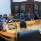 Wakil Wali Kota Makassar, Aliyah Mustika Ilham, menerima audiensi pengurus DPD Garda 145 Sulsel di Ruang Wakil Wali Kota, membahas persiapan Musda dan Raker Garda 145, Senin (28/7/2025).