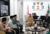 Wali Kota Makassar, Munafri Arifuddin, menerima audiensi Majelis Tarjih dan Tajdid Muhammadiyah Sulsel di Balai Kota Makassar, membahas penguatan kurikulum pendidikan agama dan persiapan Musyawarah Wilayah III Tarjih, Selasa (29/7/2025).