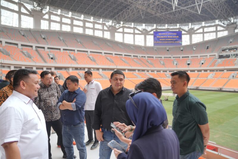 Wali Kota Makassar, Munafri Arifuddin, bersama jajaran Pemkot Makassar melakukan kunjungan studi lapangan ke Jakarta International Stadium (JIS), Rabu, 30 Juli 2025, sebagai bagian dari perencanaan pembangunan Stadion Untia di Kota Makassar.