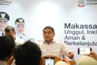 Foto: Wali Kota Makassar, Munafri Arifuddin, Saat Menambah Armada Bus Sekolah Gratis di Makassar.