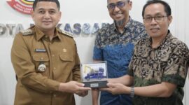 Foto: Walikota Makassar Munafri Arifuddin bersama perwakilan perusahaan Transportasi 