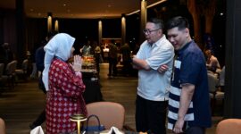 Wakil Wali Kota Makassar, Aliyah Mustika Ilham, berbincang hangat dengan para tokoh diaspora dan Artha Graha Network dalam jamuan makan malam di Swissotel Nusantara, IKN, Jumat malam (1/8/2025).