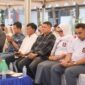 Wali kota makassar, Munafri Arifuddin bersama Andi Ina Kartika sari dalam kegiatan Pelantikan Ketua Ikatan Alimni SMA Negeri 1 Makassar.