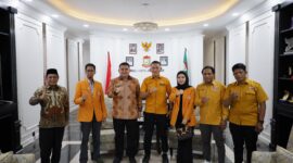 Wali Kota Makassar, Munafri Arifuddin, menerima kunjungan Plt Ketua DPD Hanura Sulsel, Brigjen Pol (Purn) Adeni Muhan, bersama jajaran di Balai Kota, Kamis (7/8/2025), untuk menyampaikan undangan Musda Hanura Sulsel yang akan digelar 13 Agustus 2025.