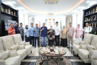 Wali Kota Makassar, Munafri Arifuddin, dan Wakil Wali Kota Aliyah Mustika Ilham menerima kunjungan kerja sejumlah kepala daerah dari berbagai wilayah Indonesia di Balaikota Makassar, 8 Agustus 2025.