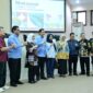 MAKASSAR, allnatsar.id — Pemerintah Kota Makassar kembali menjadi tujuan studi bagi sejumlah kepala daerah dari berbagai penjuru Indonesia.

Hari ini, Jumat (8/8/2025). Wali Kota Makassar Munafri Arifuddin bersama Wakil Wali Kota Makassar Aliyah Mustika Ilham (Munafri-Aliyah), menerima kunjungan kehormatan dari para pimpinan daerah yang ingin belajar langsung dari berbagai inovasi pemerintahan yang telah sukses diterapkan di Kota Makassar.

Rombongan tersebut terdiri dari Wali Kota Dumai H. Paisal, Wakil Wali Kota Samarinda Saefuddin Zuhri, Wakil Wali Kota Banjarmasin Hj. Ananda, Wakil Wali Kota Pagar Alam Hj. Berta, Wakil Bupati Kayong Utara Amru Chanwari, Wakil Bupati Pulang Pisau Ahmad Jayadikarta, Wakil Bupati Magetan Suyatni Priasmoro, serta Wakil Wali Kota Kendari Sudirman.

Dalam pertemuan yang berlangsung hangat di Balai Kota Makassar, para kepala daerah ini mengaku terinspirasi oleh pendekatan inovatif Pemerintah Kota Makassar dalam berbagai sektor, mulai dari pelayanan publik, pengelolaan kota berbasis teknologi, hingga partisipasi masyarakat dalam pembangunan.

Wakil Wali Kota Samarinda, Saefuddin Zuhri, secara khusus menyampaikan apresiasinya terhadap sambutan hangat yang diberikan oleh jajaran Pemkot Makassar.

Ia menilai, banyak pembelajaran yang bisa diambil dari tata kelola pemerintahan di Kota Makassar, termasuk pentingnya membangun kolaborasi antarpimpinan daerah untuk kemajuan bersama.

