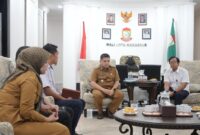 Wali Kota Makassar, Munafri Arifuddin, menerima audiensi Kepala BPBPK Sulsel Baskoro Elmiawan terkait penyerahan aset IPAL Losari dari Kementerian PUPR kepada Pemkot Makassar di Balai Kota, Selasa (12/8/2025).