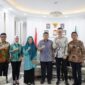 Foto: Walikota Makassar Munafri Arifuddin bersama Ibu Ketua Tim Penggerak PKK Melinda Aksa Mahmud saat menerima audience Direktur Operasional Garindo Media Tama, Ray Ginjara.