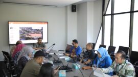 Foto: Sekretaris Daerah (Sekda) Kota Makassar, Andi Zulkifly saat memimpin rapat koordinasi lintas sektor di Gedung MGC