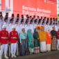 Wali Kota Makassar Munafri Arifuddin bersama jajaran Forkopimda, pejabat Pemkot, serta Pasukan Paskibraka berfoto bersama seusai upacara penurunan bendera HUT ke-80 RI di Lapangan Karebosi, Minggu (17/8/2025).