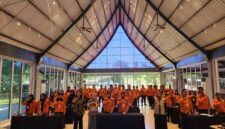 Peserta Pelatihan Dasar Manajemen Bencana BPBD Kota Makassar saat mengikuti sesi materi yang dipandu fasilitator dari Pusdiklat PB BNPB, Rabu (20/8/2025).