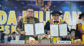 Foto: Walikota Makassar Munafri Arifuddin Bersama Rektor UNM dalam acara wisuda