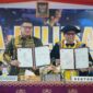 Foto: Walikota Makassar Munafri Arifuddin Bersama Rektor UNM dalam acara wisuda