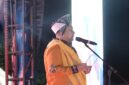 Foto: Walikota Munafri saat memberikan sambutan pada acara pesta rakyat kecamatan biringkanaya