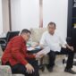 Foto: Wali Kota Makassar, Munafri Arifuddin bersama Kepala Pusat Strategis Kebijakan Digitalisasi dan Inovasi Daerah Kemendagri, Akbar Ali