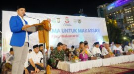 Foto: Ketua DPD KNPI Kota Makassar Baso Muhammad Ikram saat memberikan sambutan dalam kegiatan Doa bersama untuk Makassar