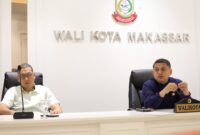 Foto: Walikota Makassar Munafri Arifuddin di dampingi Sekda Kota Makassar dalam rapat koordinasi bersama kelompok pedagang Pantai Losari yang digelar di Balai Kota