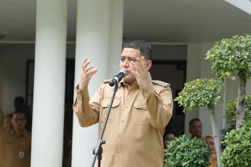 Foto: Wali Kota Makassar, Munafri Arifuddin saat menyampaikan arahan  apel pagi di Balai Kota