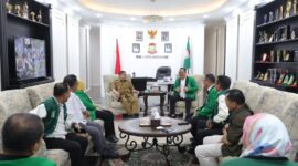 Foto: Wali Kota Makassar, Munafri Arifuddin bersama Koordinator Presidium Majelis Wilayah (MW) KAHMI Sulsel, Ni'matullah di Balai Kota Makassar