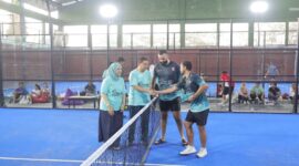 Foto: Wali Kota Makassar Munafri Arifuddin bersama Wakil Wali Kota Makassar Aliyah Mustika Ilham dalam kegiatan Wali Kota Padel Cup 2025 yang digelar Dinas Pemuda dan Olahraga (Dispora) Kota Makassar