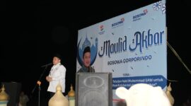 Foto: Wali Kota Makassar, Munafri Arifuddin saat  memberikan sambutan dalam acara peringatan Maulid Akbar Nabi Muhammad SAW bersama jajaran pegawai Bosowa Corporindo, di Pantai Indah Bosowa