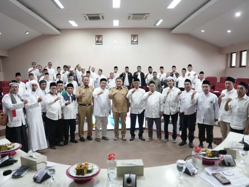 Foto: Wali Kota Makassar, Munafri Arifuddin, saat menerima audiensi Majelis Tabligh Asosiasi Panrita Pendakwah Ihsan (APPI) Kota Makassar di Balaikota Makassar