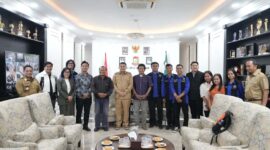 Foto: Wali Kota Makassar, Munafri Arifuddin bersama panitia Konferensi XXIV Persekutuan Pemuda Gereja Toraja (PPGT) Klasis Makassar Tengah dan Panitia Konferensi V Persekutuan Pemuda Gereja Toraja Klasis Makassar,
